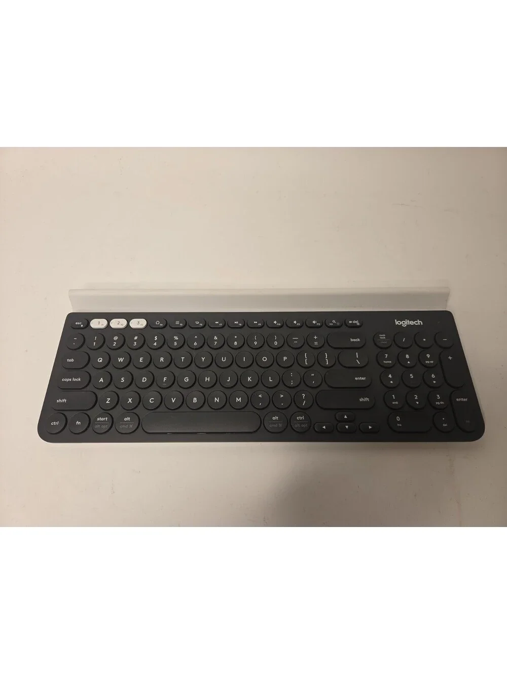 Logitech K780 Multi-Device Wireless Bluetooth Keyboard PC Phone Tablet w Dongle